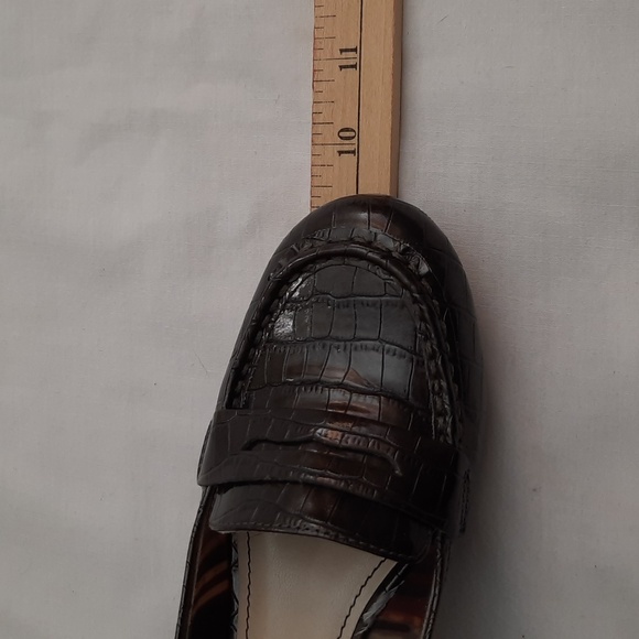 AK Anne Klein Women's Alligator Print Loafers Size 6M - Picture 10 of 11